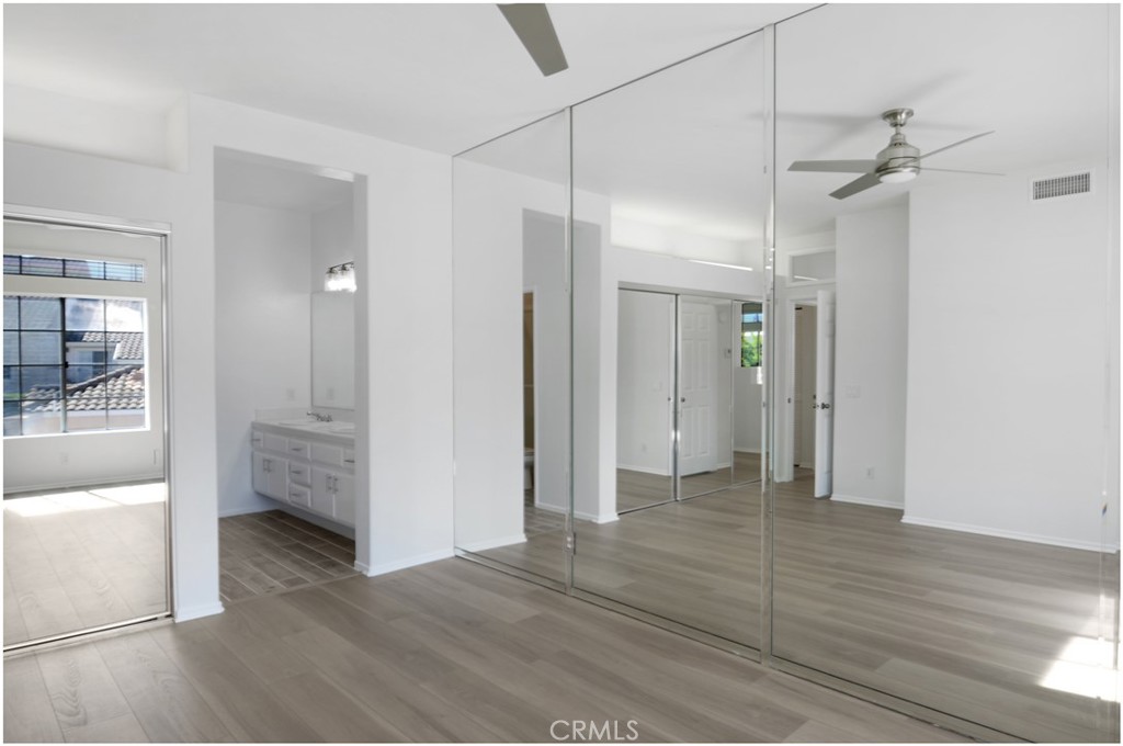 MLS #OC25230660 image #7