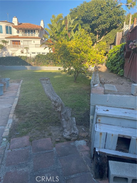 600 Gertruda Avenue, Redondo Beach, California 90277, 2 Bedrooms Bedrooms, ,1 BathroomBathrooms,Residential,Sold,Gertruda,CV21228941