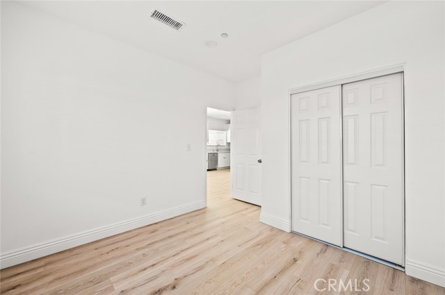 941 E 97th Street, Los Angeles CA: https://media.crmls.org/medias/95933977-8ae2-4217-8826-1b75d0100c92.jpg