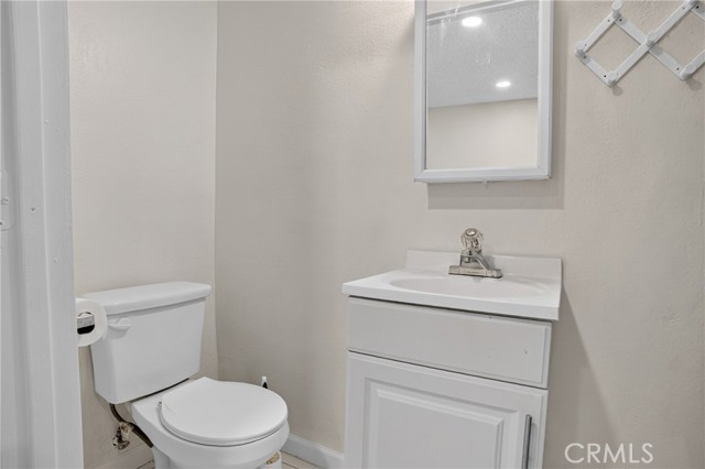 8828 Burnet Ave, 9 photo 22