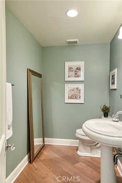 Powder room