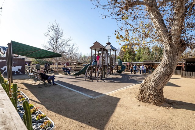 Detail Gallery Image 69 of 75 For 25948 Meadow Dr, San Juan Capistrano,  CA 92675 - 4 Beds | 4 Baths