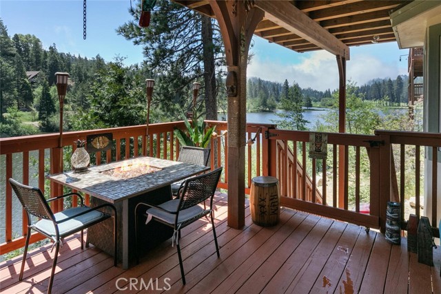 Detail Gallery Image 24 of 42 For 781 Brentwood Dr, Lake Arrowhead,  CA 92352 - 5 Beds | 3/1 Baths