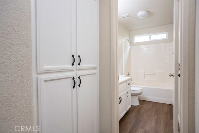 Detail Gallery Image 16 of 26 For 2476 N Drake Ave, Merced,  CA 95348 - 4 Beds | 2 Baths