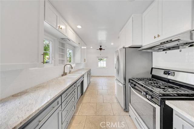 Detail Gallery Image 18 of 42 For 420 Adelyn Dr, San Gabriel,  CA 91775 - 3 Beds | 2 Baths