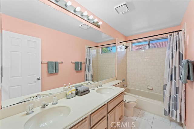 Detail Gallery Image 24 of 39 For 1020 La Salle Cir, Corona,  CA 92879 - 4 Beds | 3 Baths