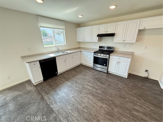 672 Suukat Court, San Jacinto CA: https://media.crmls.org/medias/9598e9bb-9246-4f5f-8cb8-88f17323979a.jpg