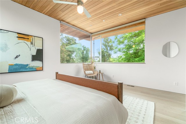 1357 Voorhees Avenue, Manhattan Beach CA: https://media.crmls.org/medias/9599193a-a1b5-442a-bcce-1f8146335a2e.jpg