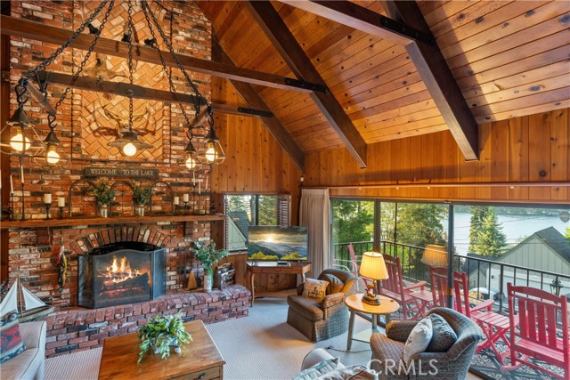 349 John Muir, Lake Arrowhead, CA 92352