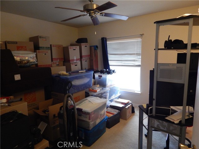 2200 W WILSON, Banning CA: https://media.crmls.org/medias/95992c18-04b2-43a2-acc0-0faf6926dbe9.jpg