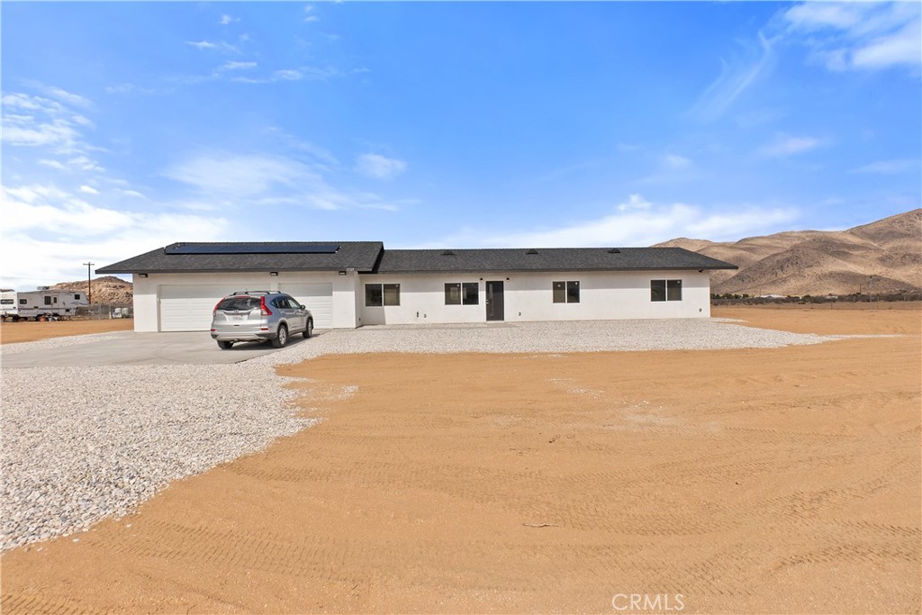 11725 Lagartijo Drive
