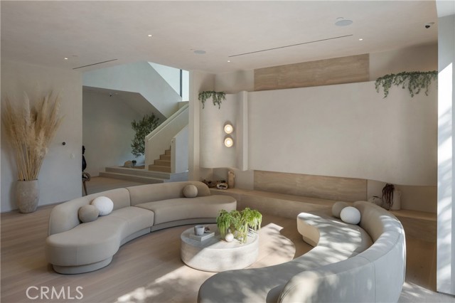17177 Adlon Road, Encino CA: https://media.crmls.org/medias/9599df58-b3fb-4b70-b0ae-d941cc0cdb1a.jpg