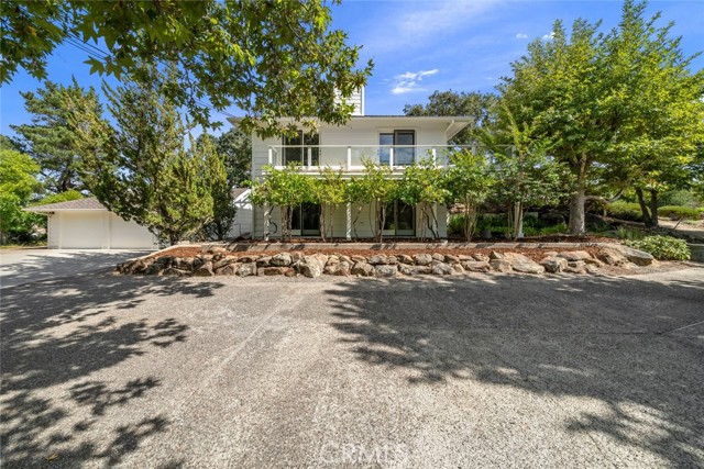 Detail Gallery Image 3 of 75 For 8189 San Dimas, Atascadero,  CA 93422 - 5 Beds | 3/1 Baths
