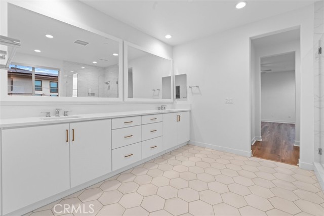 Detail Gallery Image 29 of 45 For 35963 Bertain Dr, Palm Desert,  CA 92211 - 4 Beds | 3/1 Baths