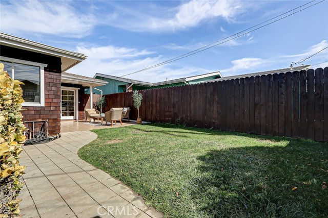 Detail Gallery Image 2 of 41 For 1725 Van Horne Ln, Redondo Beach,  CA 90278 - 4 Beds | 2/1 Baths