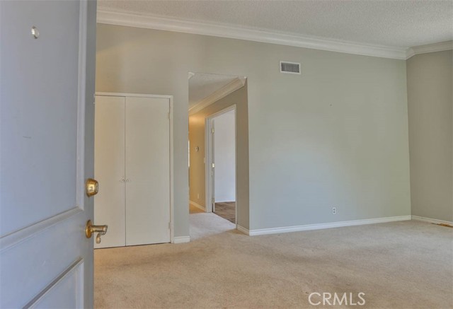 134 N Woodlake Street, Lake Elsinore CA: https://media.crmls.org/medias/959b490e-7f35-4252-9e3e-15eb7e820684.jpg