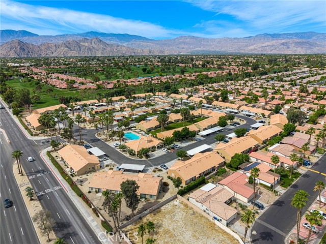 40900 Breezy Pass #D, Palm Desert, CA 92211