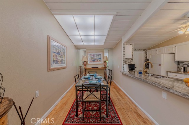 Detail Gallery Image 11 of 58 For 1901 Victoria Dr, Fullerton,  CA 92831 - 4 Beds | 3 Baths