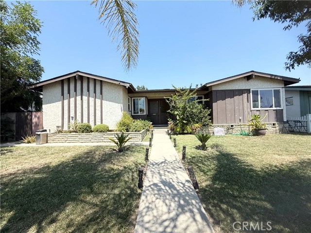 23233 Vanowen Street, West Hills CA: https://media.crmls.org/medias/959bcd5b-0876-4593-8ead-3c6070242b4f.jpg