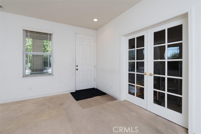 Detail Gallery Image 7 of 25 For 5348 E Tower Ave, Fresno,  CA 93725 - 4 Beds | 2/1 Baths