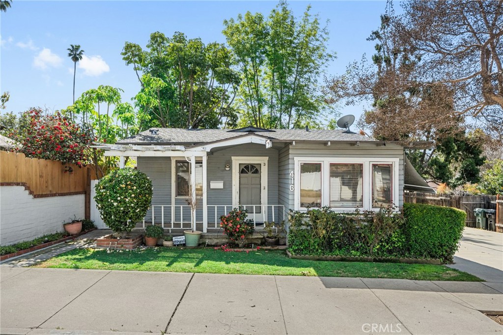 416 E Leadora Avenue, Glendora, CA 91741