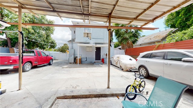 1155 E 58th Drive, Los Angeles CA: https://media.crmls.org/medias/959cca58-4cd0-4bd3-91cb-09eb202be142.jpg