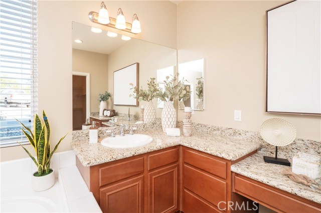 Detail Gallery Image 43 of 72 For 17842 Wildwood Creek Rd, Riverside,  CA 92504 - 6 Beds | 3/1 Baths