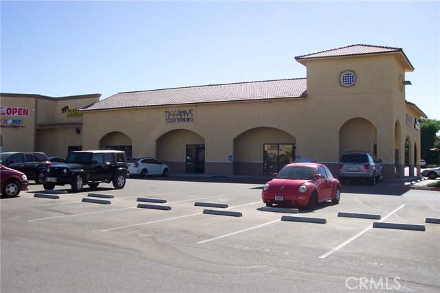 14845 Monarch Boulevard, Victorville, California 92395, ,Commercial Lease,For Rent,14845 Monarch Boulevard,CRHD25040255