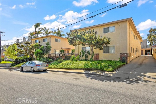 1912 Mathews Avenue, Redondo Beach, California 90278, ,Residential Income,Sold,Mathews,SB23066900