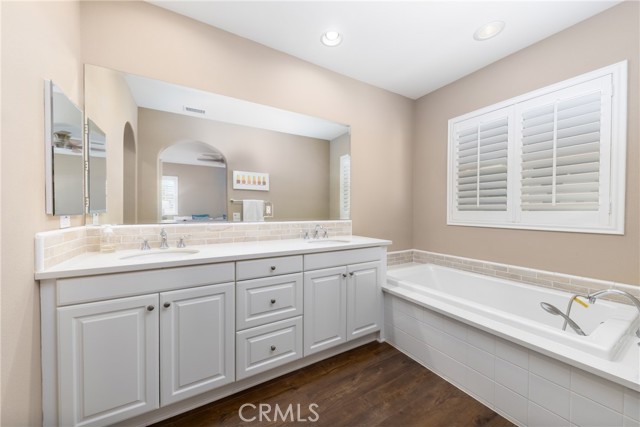 Detail Gallery Image 17 of 29 For 844 Citrus Ct #29,  Claremont,  CA 91711 - 3 Beds | 3 Baths