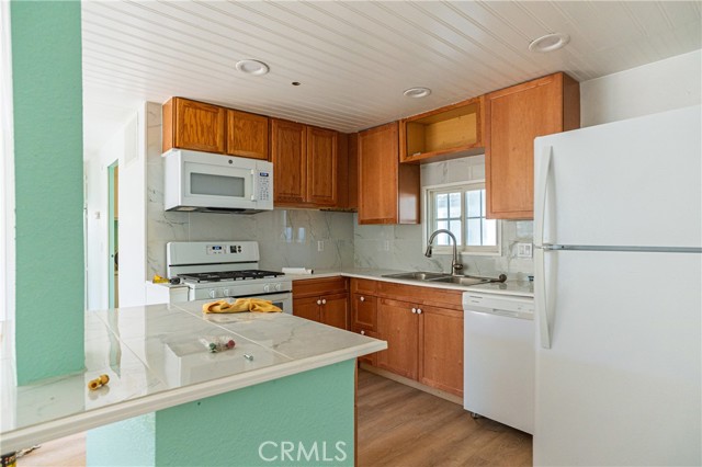 Detail Gallery Image 3 of 14 For 2499 #137 Gerard Ave, Merced,  CA 95341 - 3 Beds | 2 Baths