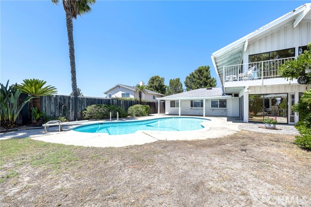 19662 Larkridge Drive, Yorba Linda CA: https://media.crmls.org/medias/959f7f40-3d55-4dc0-9f12-aebf273c546d.jpg