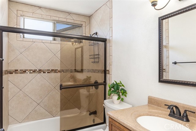 Detail Gallery Image 19 of 39 For 1005 Acacia, Corona,  CA 92879 - 4 Beds | 2 Baths