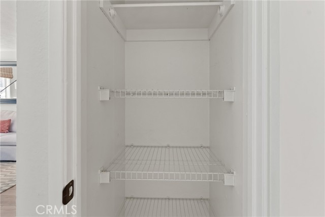 Detail Gallery Image 13 of 40 For 2116 Edam, Lancaster,  CA 93536 - 3 Beds | 2 Baths