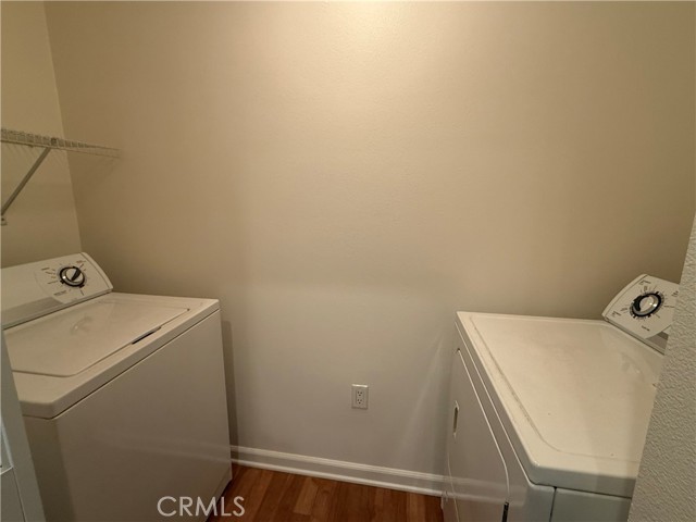 2252 Scholarship, Irvine CA: https://media.crmls.org/medias/95a19cd3-736c-4895-9cd4-55bb2d152734.jpg