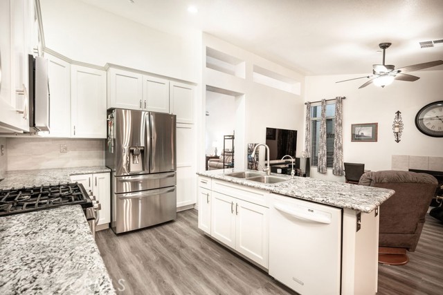 Image 11 of 31 For 7672 Northrop Drive