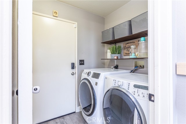 Detail Gallery Image 15 of 37 For 15539 Rockwell Ave, Fontana,  CA 92336 - 3 Beds | 2/1 Baths