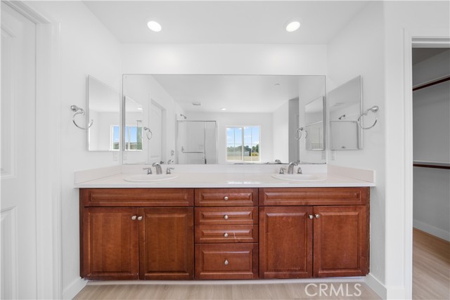 13296 Joliet Drive, Rancho Cucamonga CA: https://media.crmls.org/medias/95a3cc37-5e85-42ce-b7a3-1994626c5c31.jpg