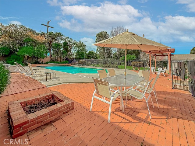 17512 Superior Street photo 69