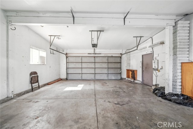 3098 N Arrowhead Avenue, San Bernardino CA: https://media.crmls.org/medias/95a4636b-73ec-44b0-bd45-dcb724de679c.jpg