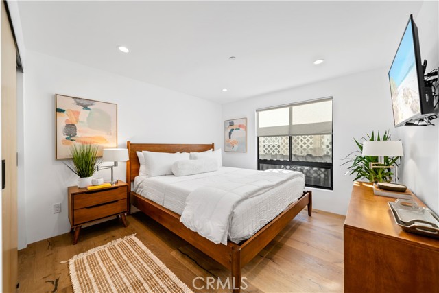 171 Savona Walk, Long Beach CA: https://media.crmls.org/medias/95a47434-bcde-4c01-a5bd-7f60938f2b93.jpg