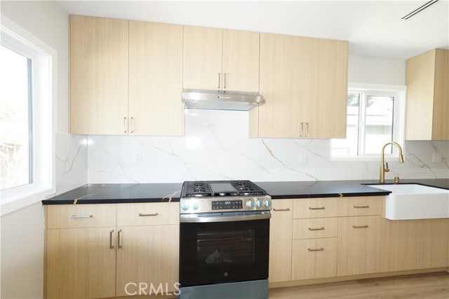 Detail Gallery Image 40 of 41 For 10345 Blucher Ave, Granada Hills,  CA 91344 - 3 Beds | 2 Baths
