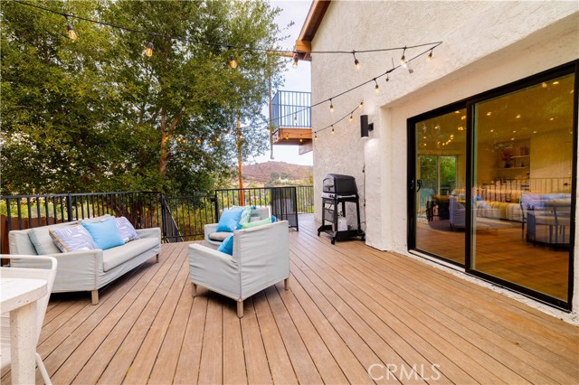 Detail Gallery Image 39 of 50 For 4300 Camello Rd, Woodland Hills,  CA 91364 - 4 Beds | 2/1 Baths