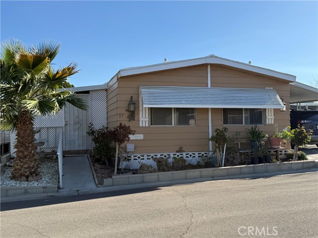 Detail Gallery Image 2 of 24 For 20683 Waalew #B37,  Apple Valley,  CA 92307 - 2 Beds | 2 Baths