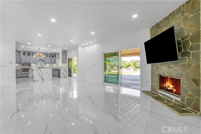 9455 Brandon Court, Northridge CA: https://media.crmls.org/medias/95a954a1-9667-41e1-9172-00c12d1c1e5d.jpg