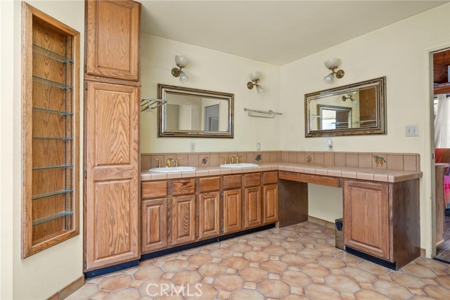 Detail Gallery Image 20 of 39 For 5680 Hunter St, Ventura,  CA 93003 - 3 Beds | 2 Baths