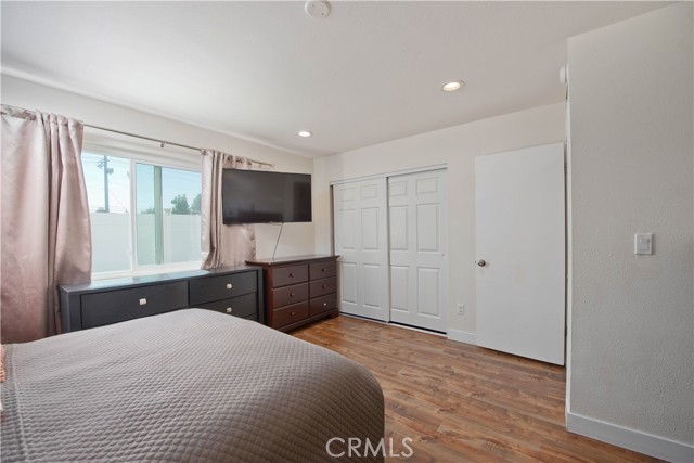 Detail Gallery Image 15 of 31 For 16420 Flanders St, Granada Hills,  CA 91344 - 3 Beds | 2 Baths
