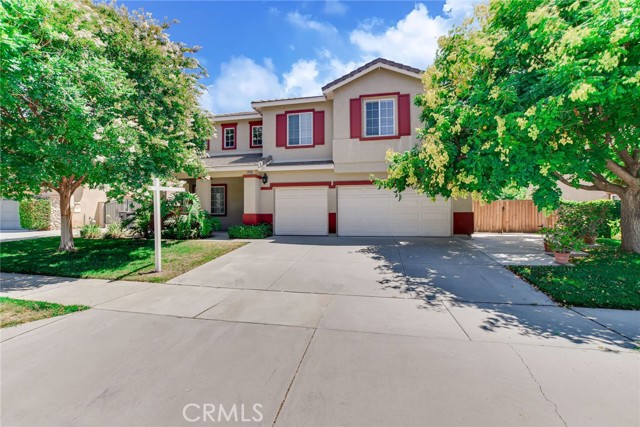 12139 Serra Avenue, Chino CA: https://media.crmls.org/medias/95aa7dbe-2bba-4956-942e-4a6bf00355c8.jpg
