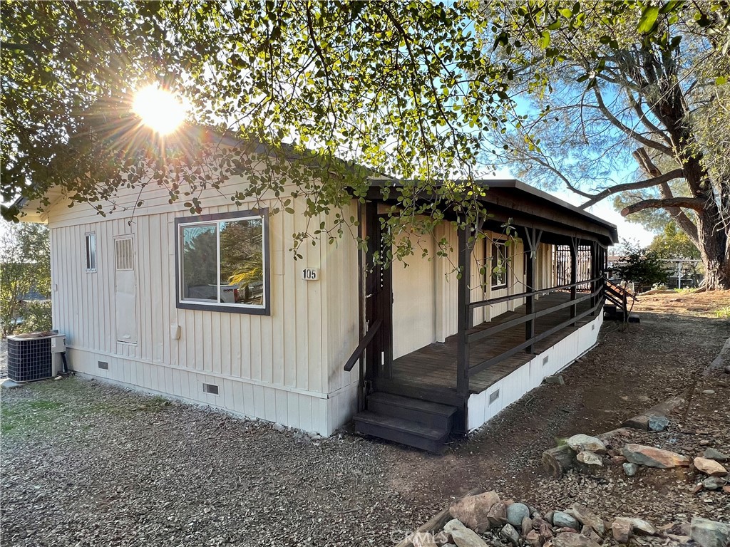 105 Greenbrier Drive, Oroville, CA 95966