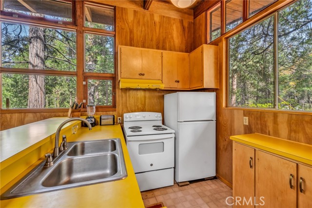 Detail Gallery Image 26 of 31 For 52555 Idyllmont Rd, Idyllwild,  CA 92549 - 2 Beds | 1/1 Baths